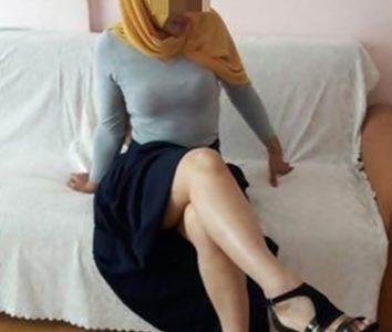 Türbanlı Halkalı Escort Eda